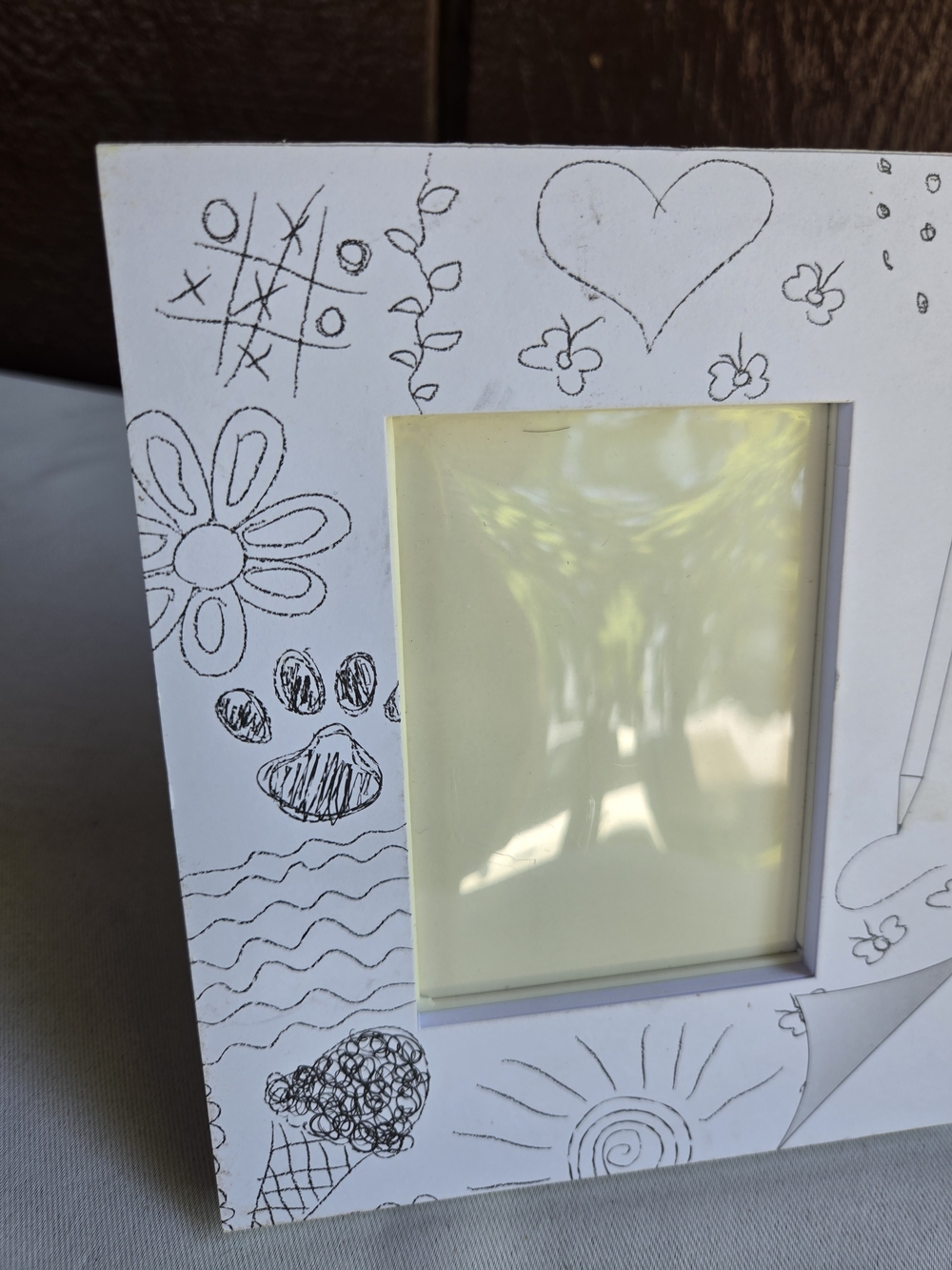 Draw Your Own Pattern Photo Frame - 11 Pages - Picture 2 of 7